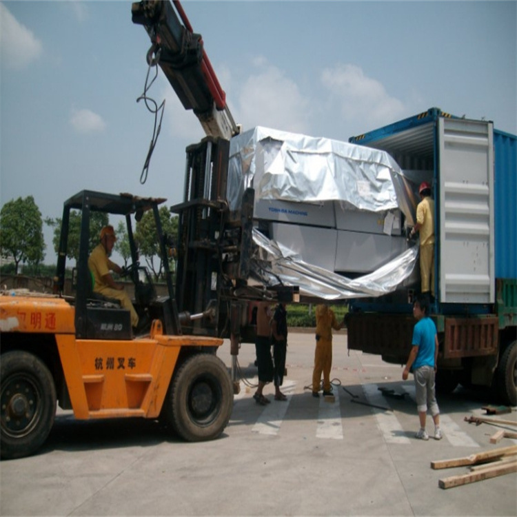 云霄机器吊装移位