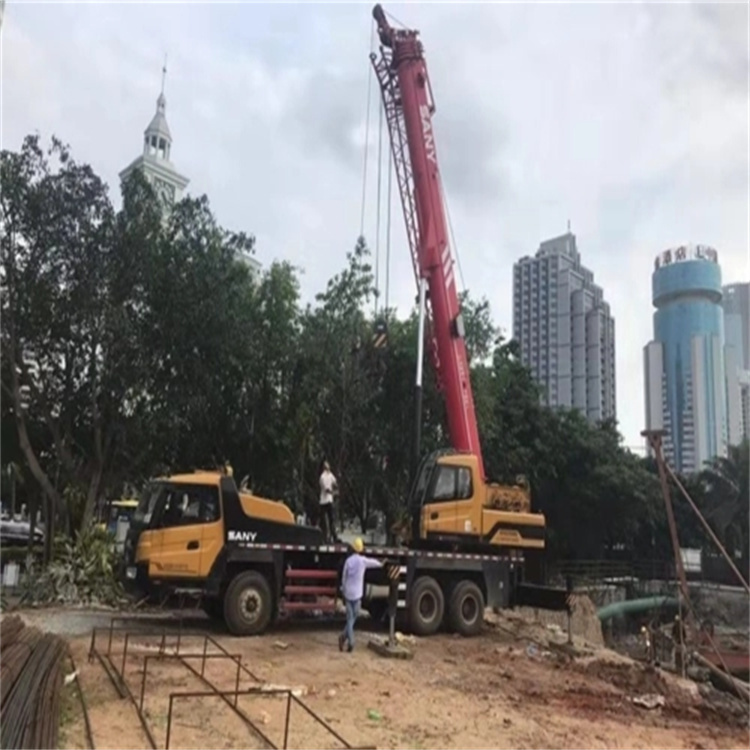 云霄吊车吊大树的几种方法